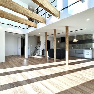 釧路 新築 注文住宅 【新川町】家事動線にこだわった、吹き抜けリビングの家