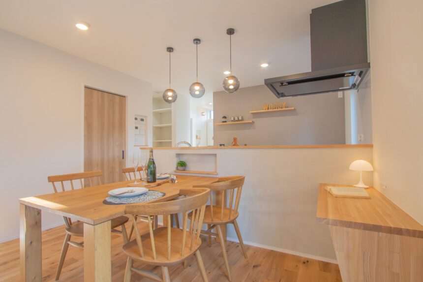 別海町】「リビングを中心に生活できる 回遊導線の平屋」住宅完成見